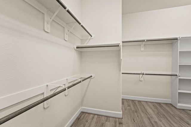 9339 Fairfield Oaks Lane, Houston, TX 77365