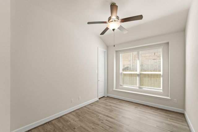 9339 Fairfield Oaks Lane, Houston, TX 77365