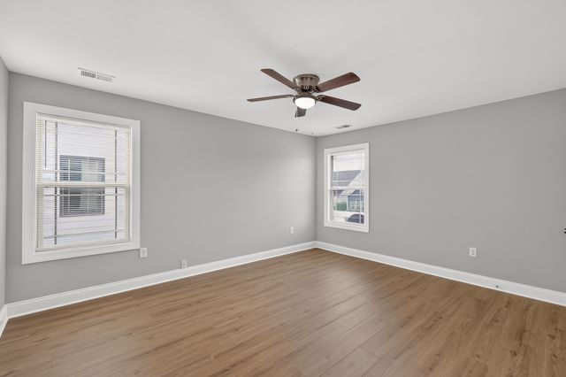 2848 Cason Ln, Murfreesboro, TN 37128