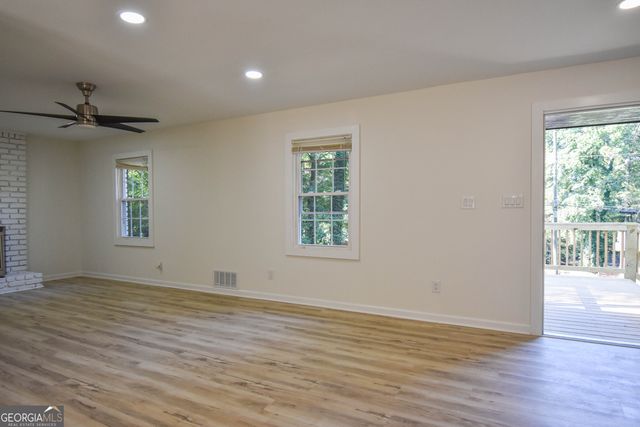 651 Inglis Drive SE, Marietta, GA 30067