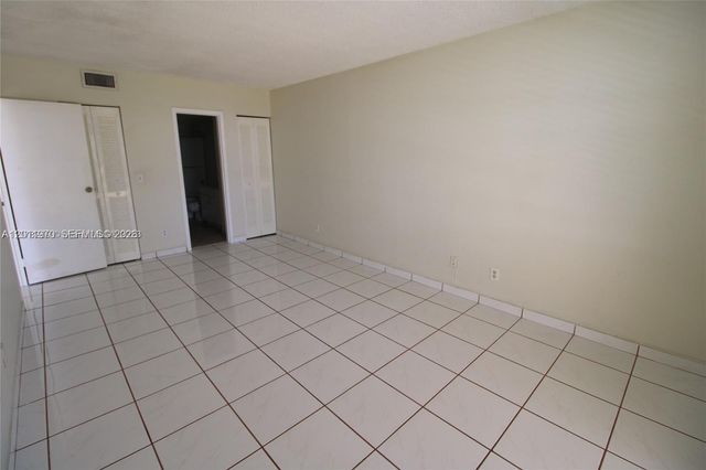 13499 Biscayne Boulevard 404, North Miami, FL 33181