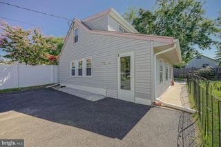136 N READ AVE #B, Runnemede, NJ 08078