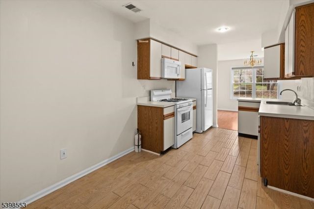 36 Needham D, Montgomery Twp., NJ 08540