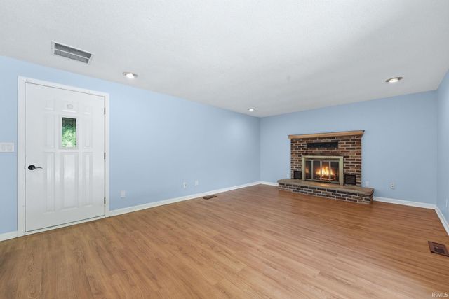 3940 N Washington Road, Fort Wayne, IN 46804