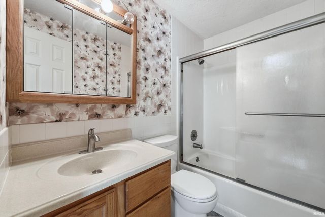 3940 N Washington Road, Fort Wayne, IN 46804
