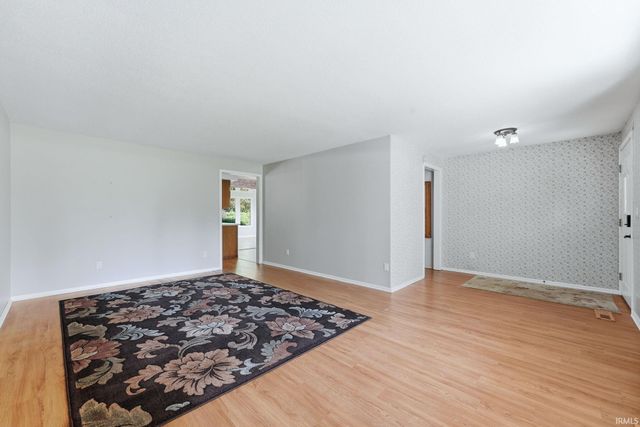 3940 N Washington Road, Fort Wayne, IN 46804
