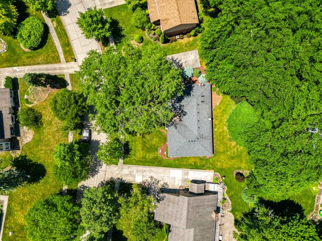 5097 Collington Drive, Troy, MI 48098