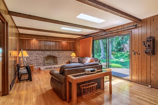 5097 Collington Drive, Troy, MI 48098