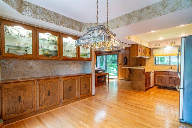 5097 Collington Drive, Troy, MI 48098