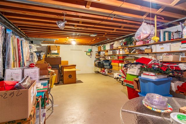 5097 Collington Drive, Troy, MI 48098