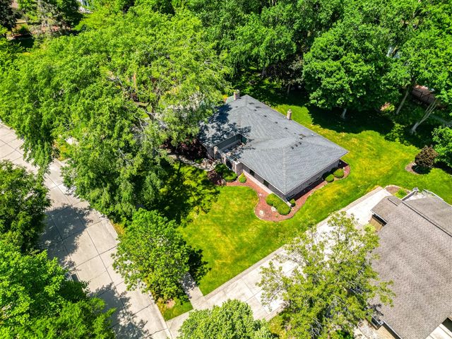 5097 Collington Drive, Troy, MI 48098