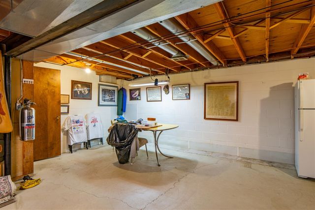 5097 Collington Drive, Troy, MI 48098