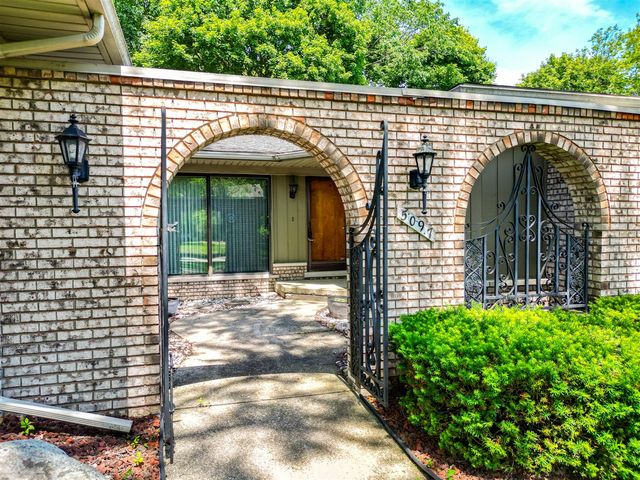 5097 Collington Drive, Troy, MI 48098