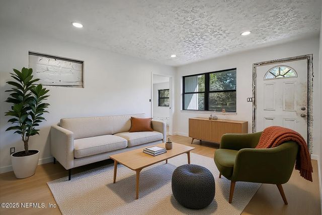 8808 NORFOLK Boulevard, Jacksonville, FL 32208