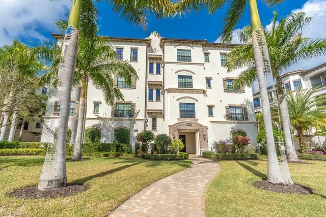 16379 Viansa WAY 301, Naples, FL 34110