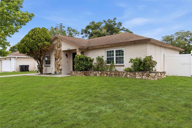 12927 MONTANA WOODS LANE, Orlando, FL 32824