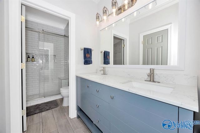 4770 Whitesburg Drive 302, Huntsville, AL 35801