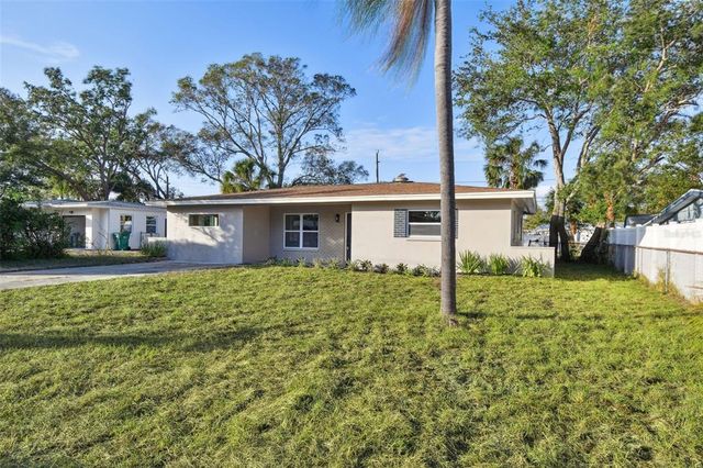 10721 64TH AVENUE, Seminole, FL 33772