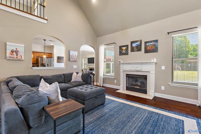 115 Misty River Lane SW, Huntsville, AL 35824