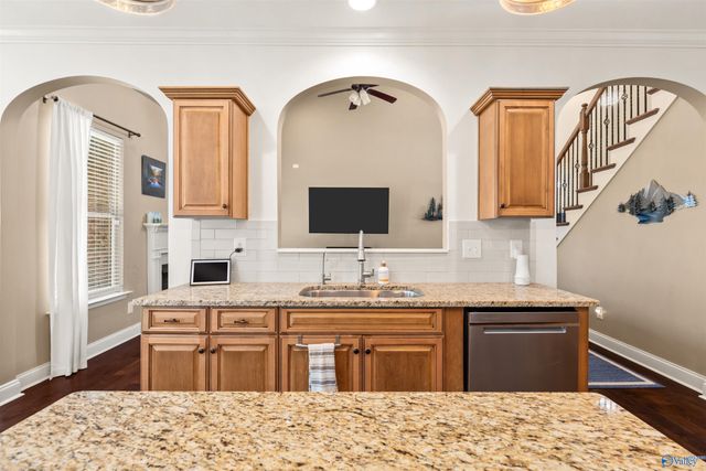 115 Misty River Lane SW, Huntsville, AL 35824