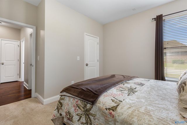 115 Misty River Lane SW, Huntsville, AL 35824