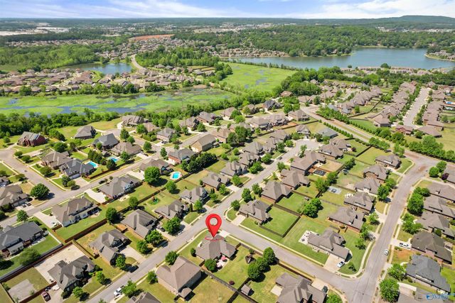 115 Misty River Lane SW, Huntsville, AL 35824
