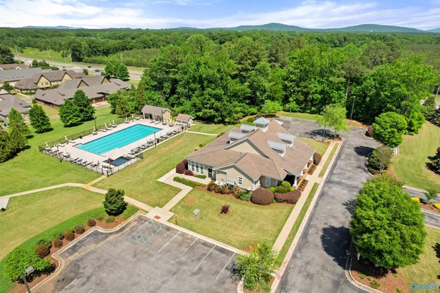 115 Misty River Lane SW, Huntsville, AL 35824