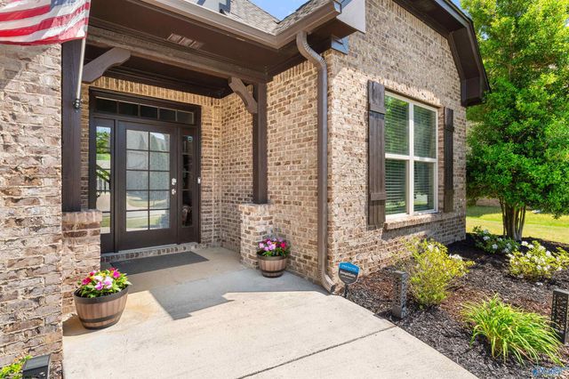 115 Misty River Lane SW, Huntsville, AL 35824