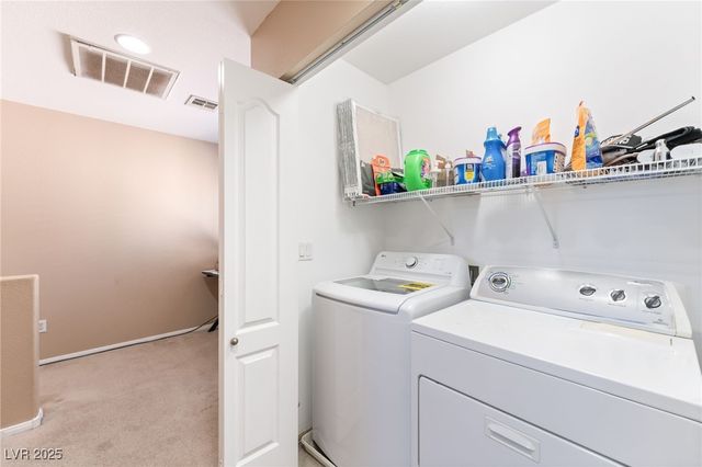 1513 Groom Avenue, North Las Vegas, NV 89081