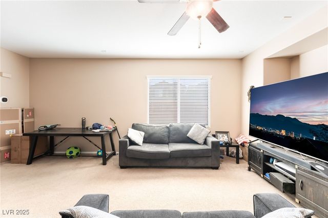 1513 Groom Avenue, North Las Vegas, NV 89081