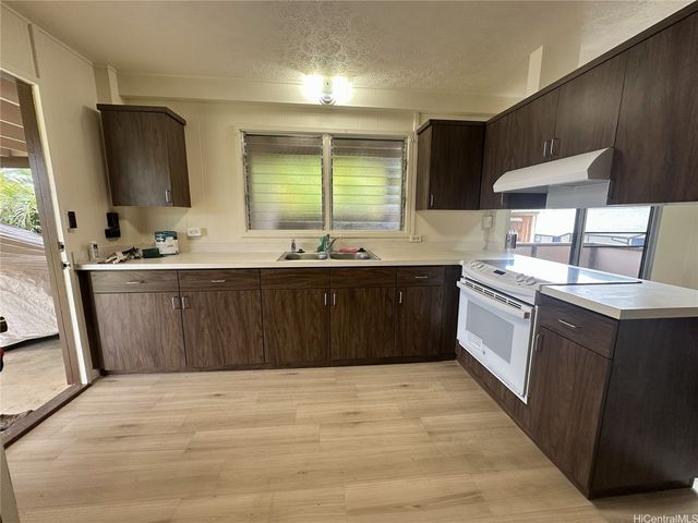 45-038 Waikalua Road, Kaneohe, HI 96744