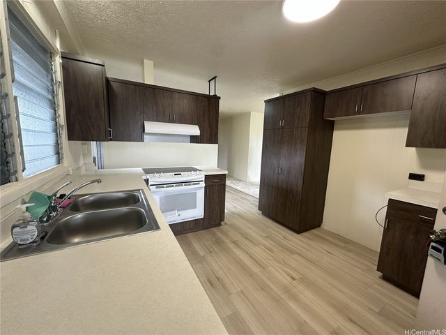 45-038 Waikalua Road, Kaneohe, HI 96744