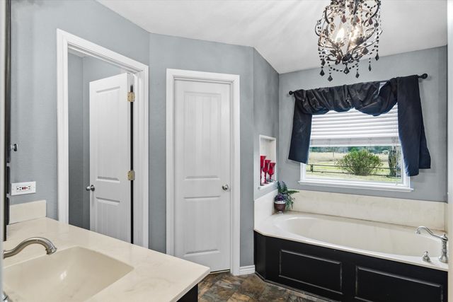 9111 County Road 313, Terrell, TX 75161