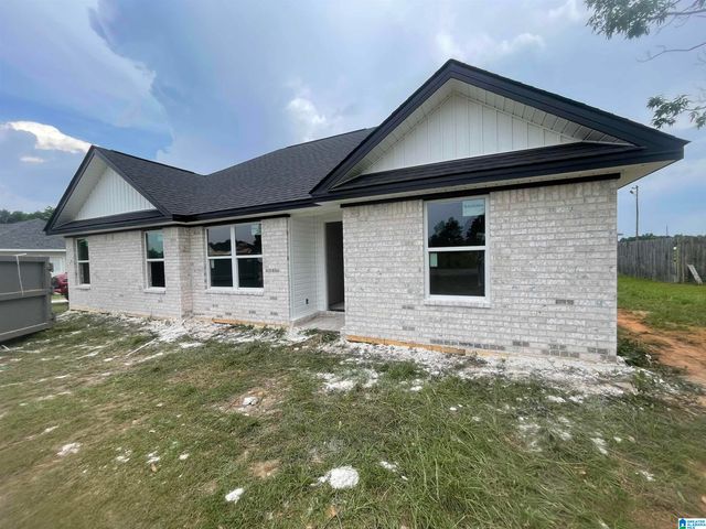 45 COUNTY ROAD 951, Clanton, AL 35045