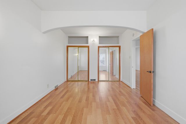 2418 Ridge Road, Highland, IN 46322