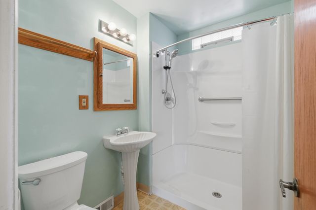 2418 Ridge Road, Highland, IN 46322