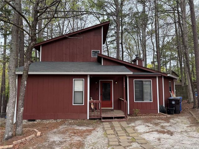 329 Whipple Tree Lane, Fayetteville, NC 28314