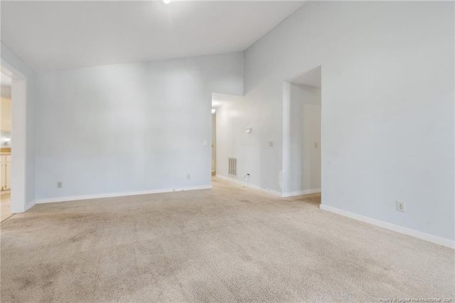 329 Whipple Tree Lane, Fayetteville, NC 28314