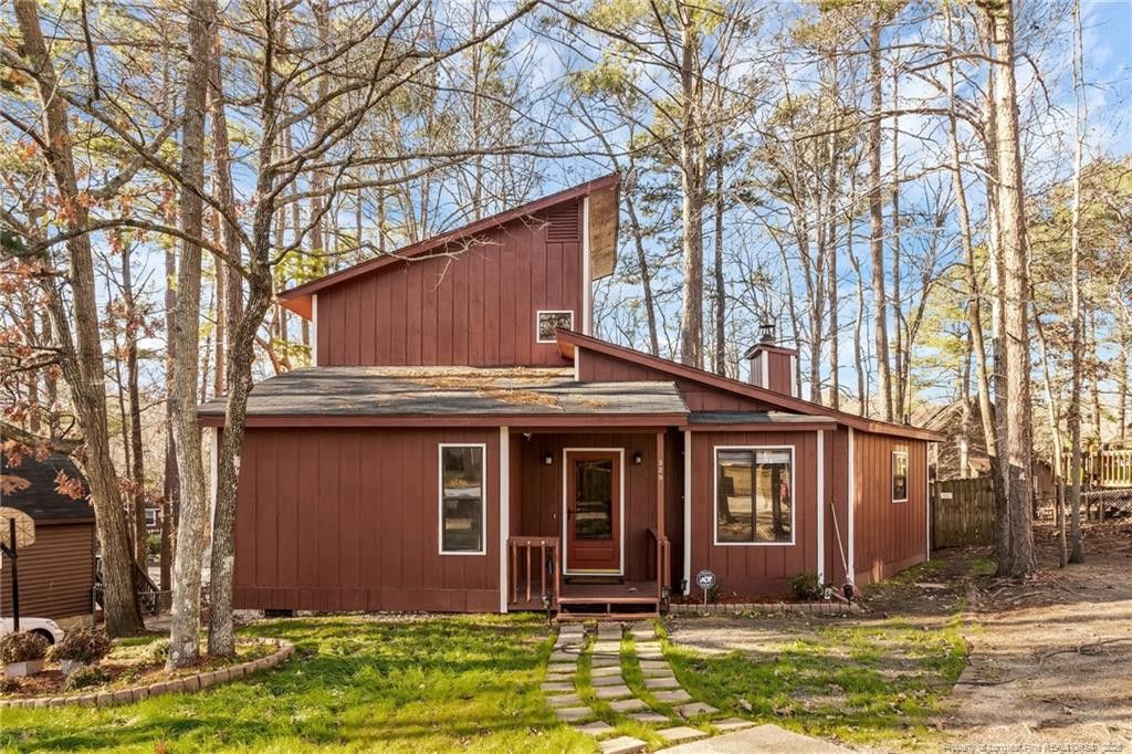 329 Whipple Tree Lane, Fayetteville, NC 28314