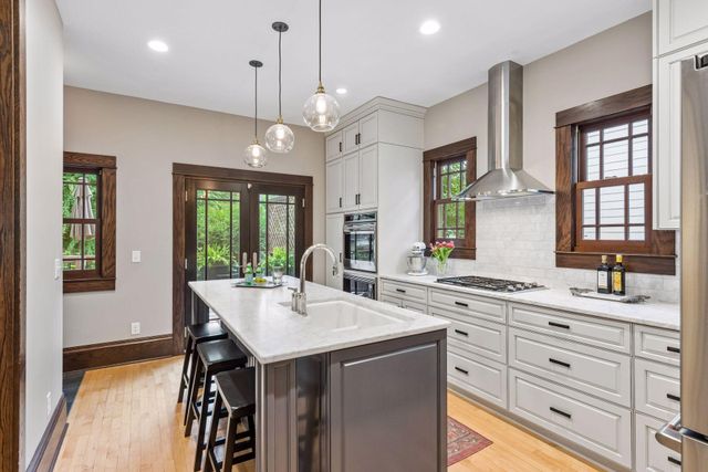 4332 Colfax Avenue S, Minneapolis, MN 55409