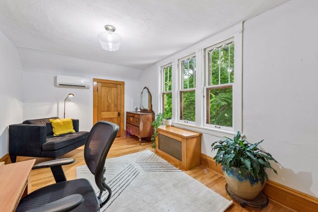 4332 Colfax Avenue S, Minneapolis, MN 55409
