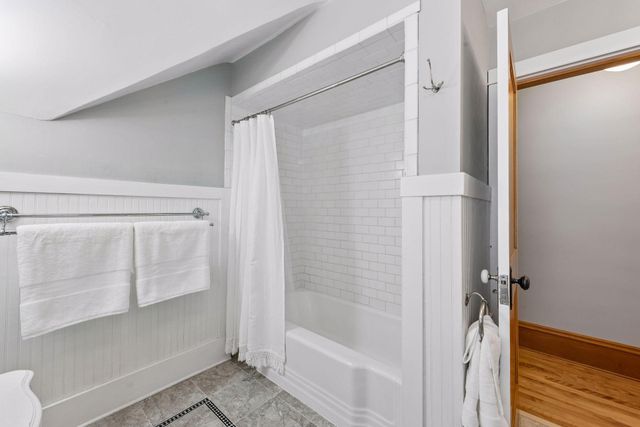 4332 Colfax Avenue S, Minneapolis, MN 55409