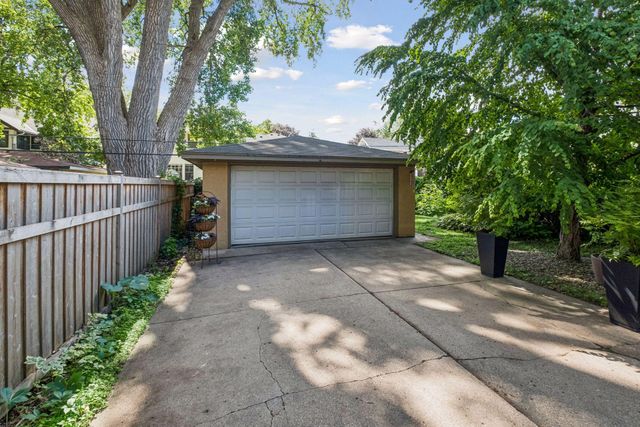 4332 Colfax Avenue S, Minneapolis, MN 55409