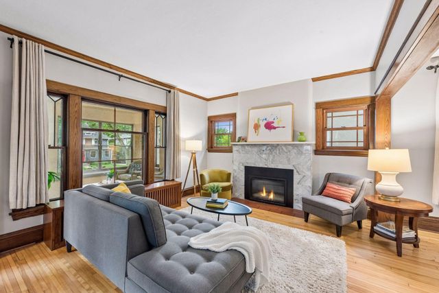 4332 Colfax Avenue S, Minneapolis, MN 55409