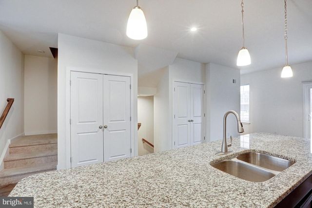 430 WYATT DR, Townsend, DE 19734