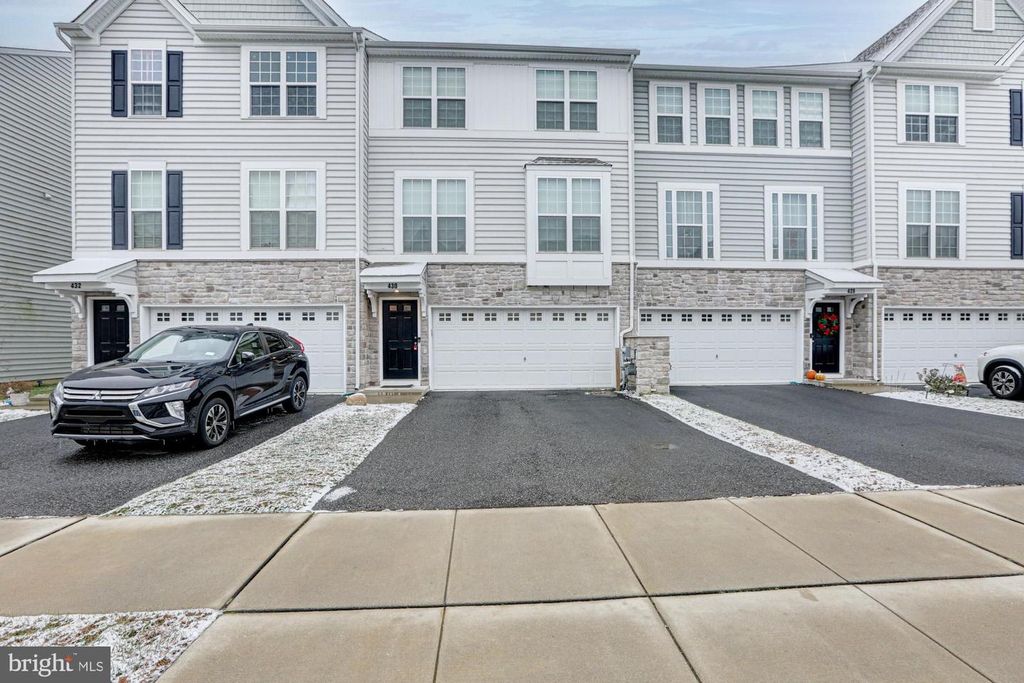 430 WYATT DR, Townsend, DE 19734