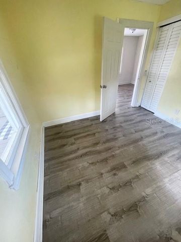 102 W ELM STREET, Tampa, FL 33604
