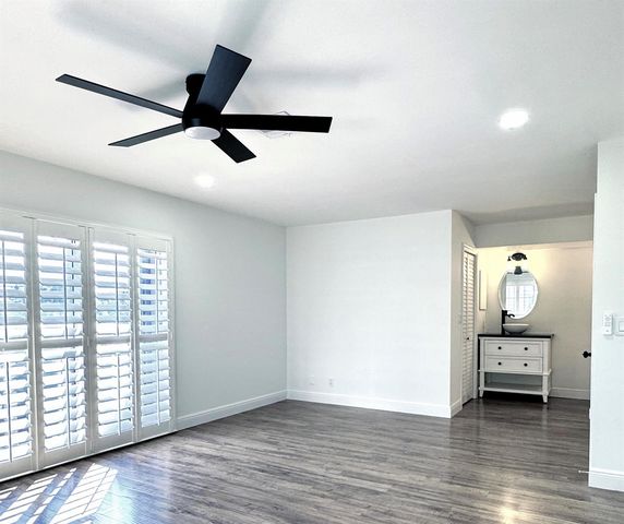 419 Pine Tree Court 19, Atlantis, FL 33462