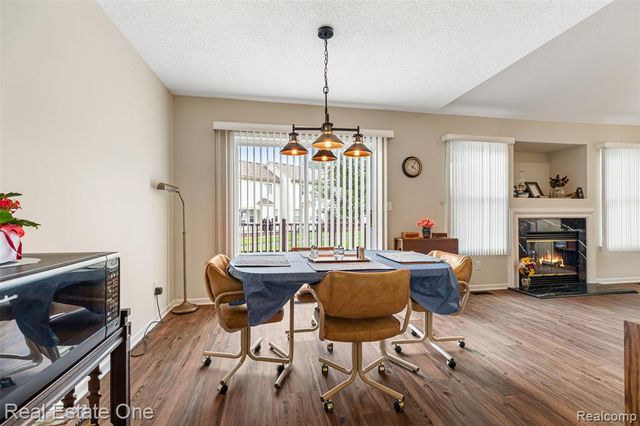 22745 Coachlight Circle, Taylor, MI 48180