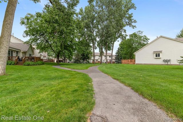 22745 Coachlight Circle, Taylor, MI 48180